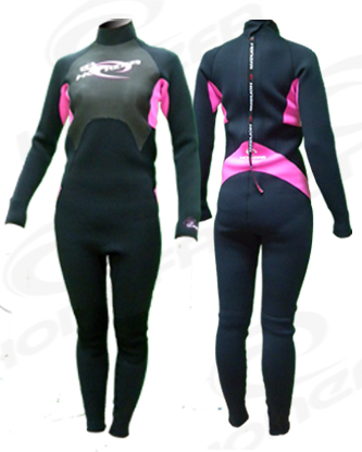 Surfing suit